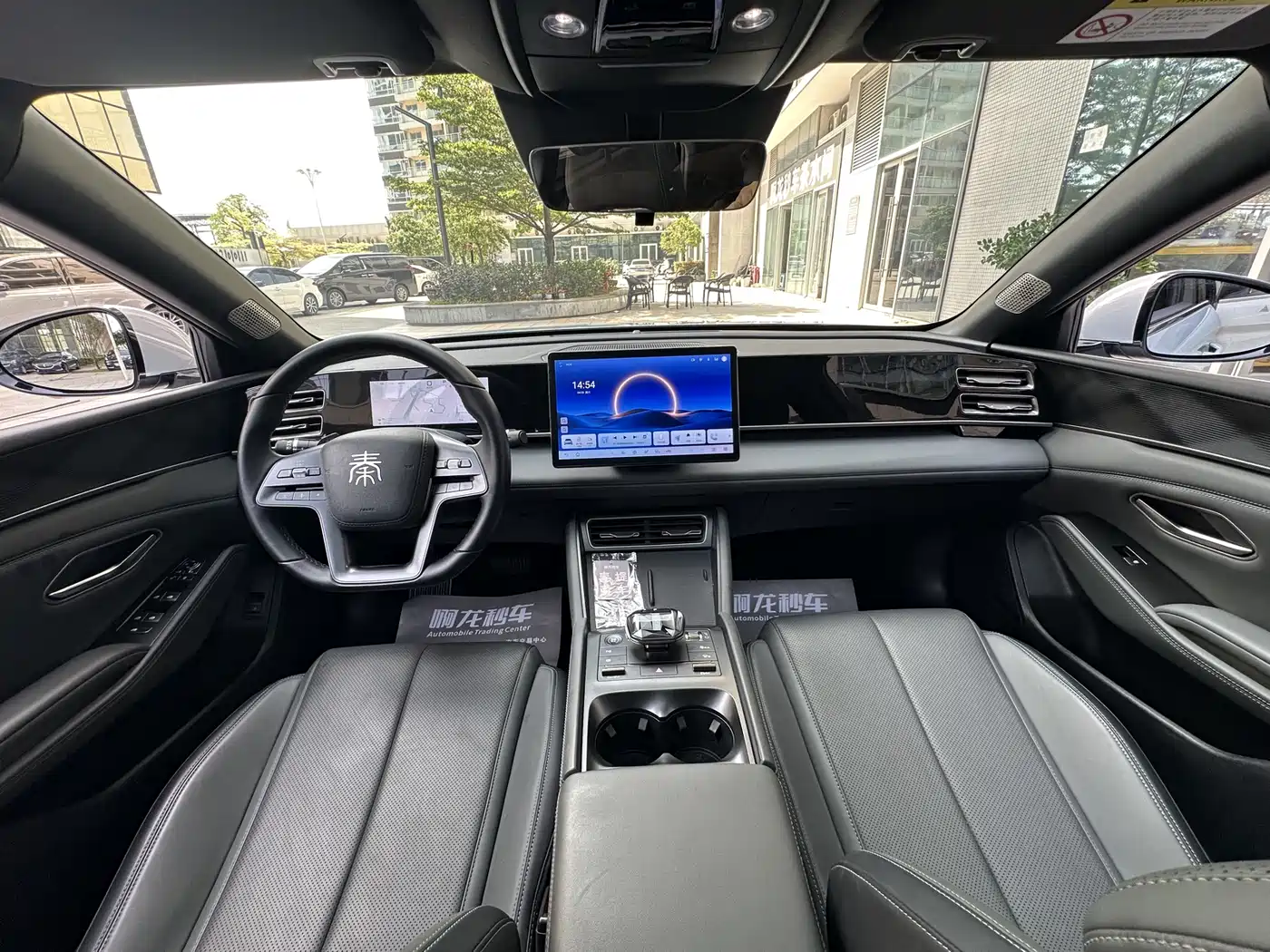 BYD Qin L 2025 DM-i Smart Drive 80KM Premium фото 5
