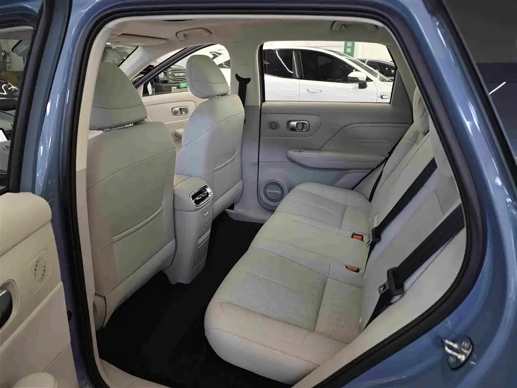 Фото 7 - Leapmotor B10