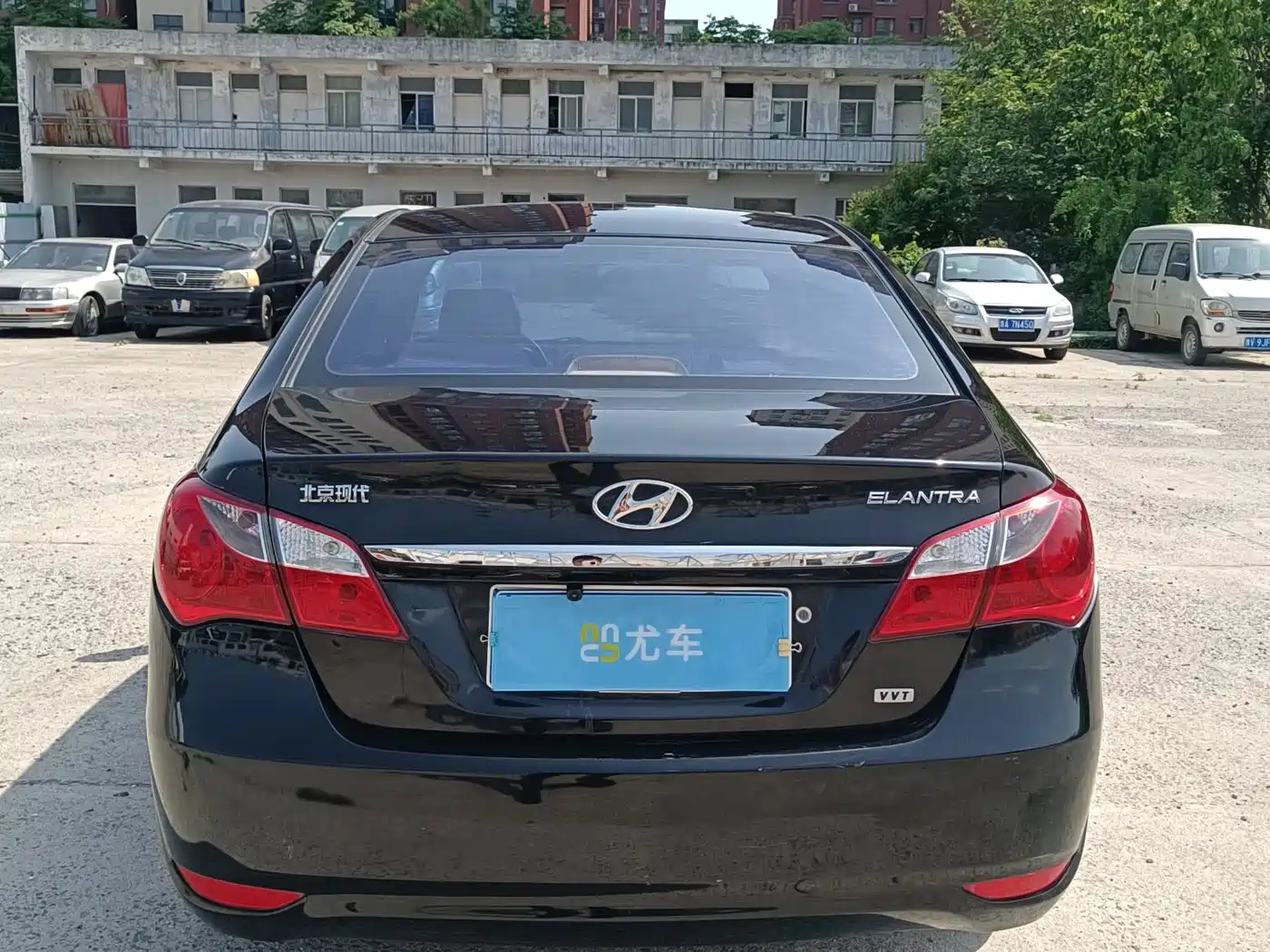Hyundai Elantra 2011 1.6L Manual Comfort фото 15
