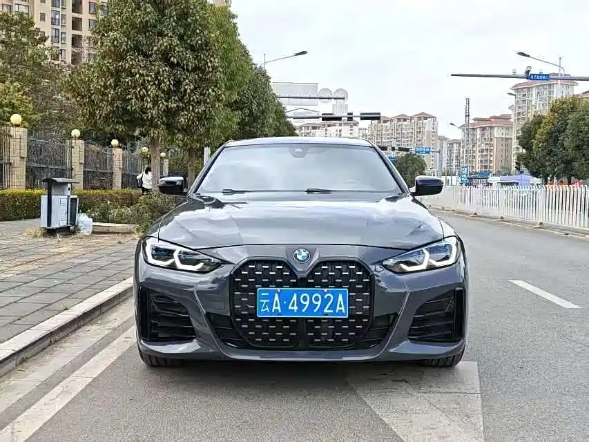 BMW 4 Series 2022 425i Gran Coupe M Sport Night Package фото 2