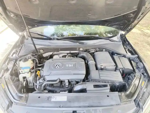 Volkswagen Passat 2016 330TSI DSG Executive Edition — фото 3