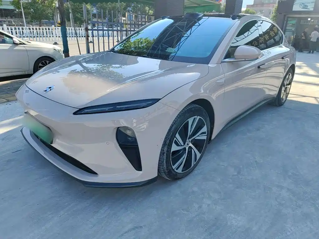 Фото 1 - NIO ET5