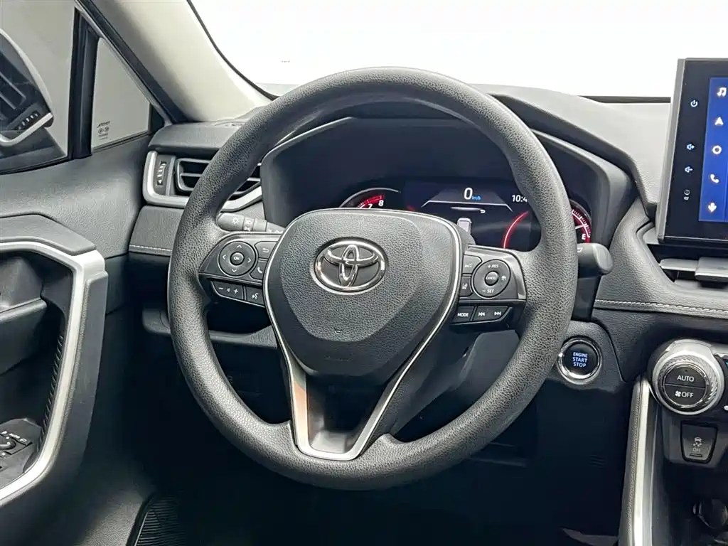Toyota RAV4 Rongfang 2021 2.0L CVT 2WD Trend фото 23