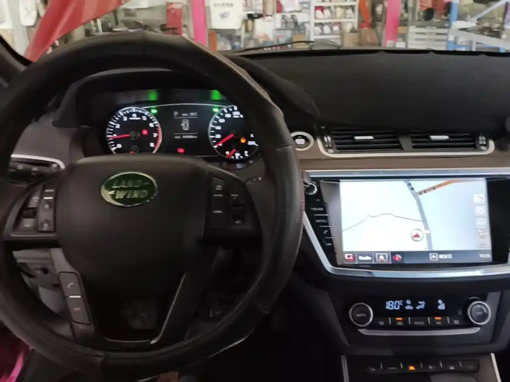 Landwind X7 2016 2015 2.0T Panorama Premium