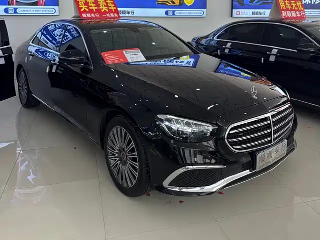 MERCEDES-BENZ E CLASS