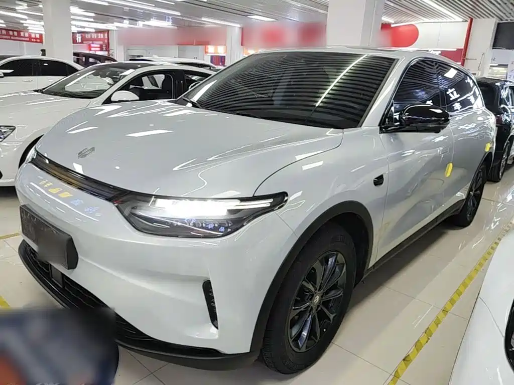Photo 2 - Leapmotor C11