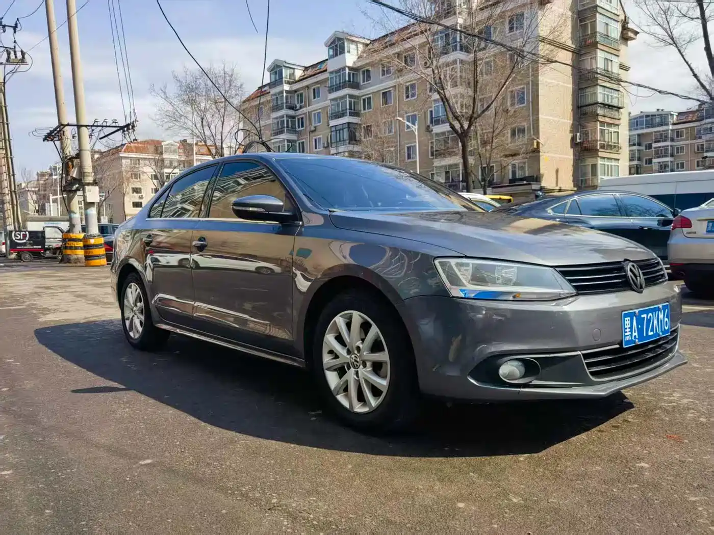 Volkswagen Sagitar 2012 1.6L Automatic Comfort Type фото 3