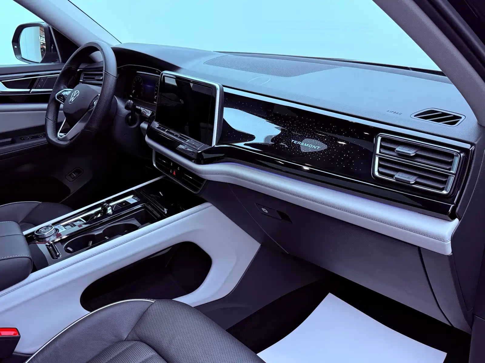 Фото 21 - Volkswagen Teramont