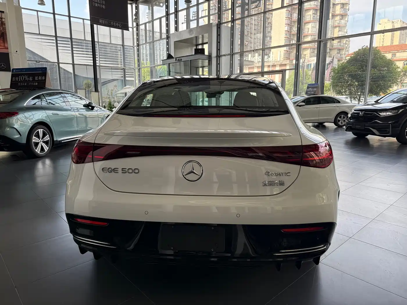 Mercedes-Benz EQE 2025 2025 Model 500 4MATIC Luxury Edition