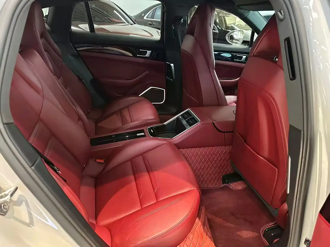 Porsche Panamera 2019 Panamera 2.9T фото 10