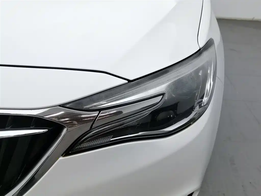 Buick Excelle 2019 18T Auto Connected Elite China VI фото 7