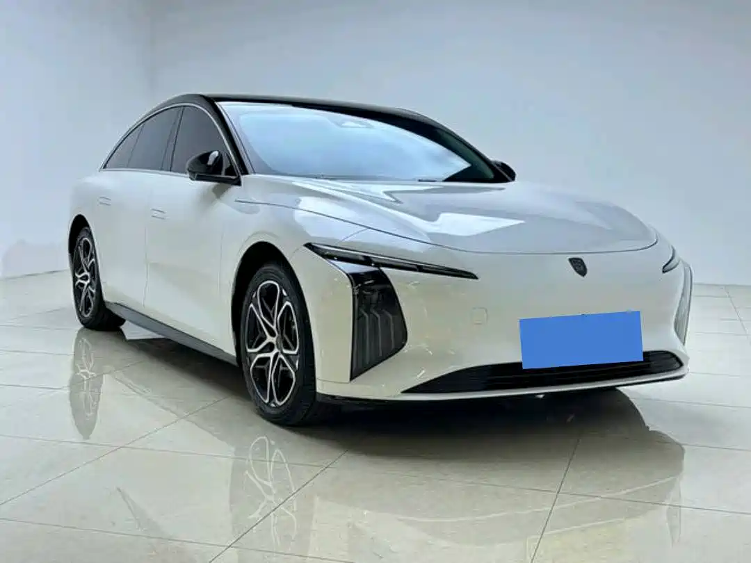 Dongfeng Fengxing Stellar S7 2026 2026 Model 650 Ultra-Fast Charge Luxury Edition