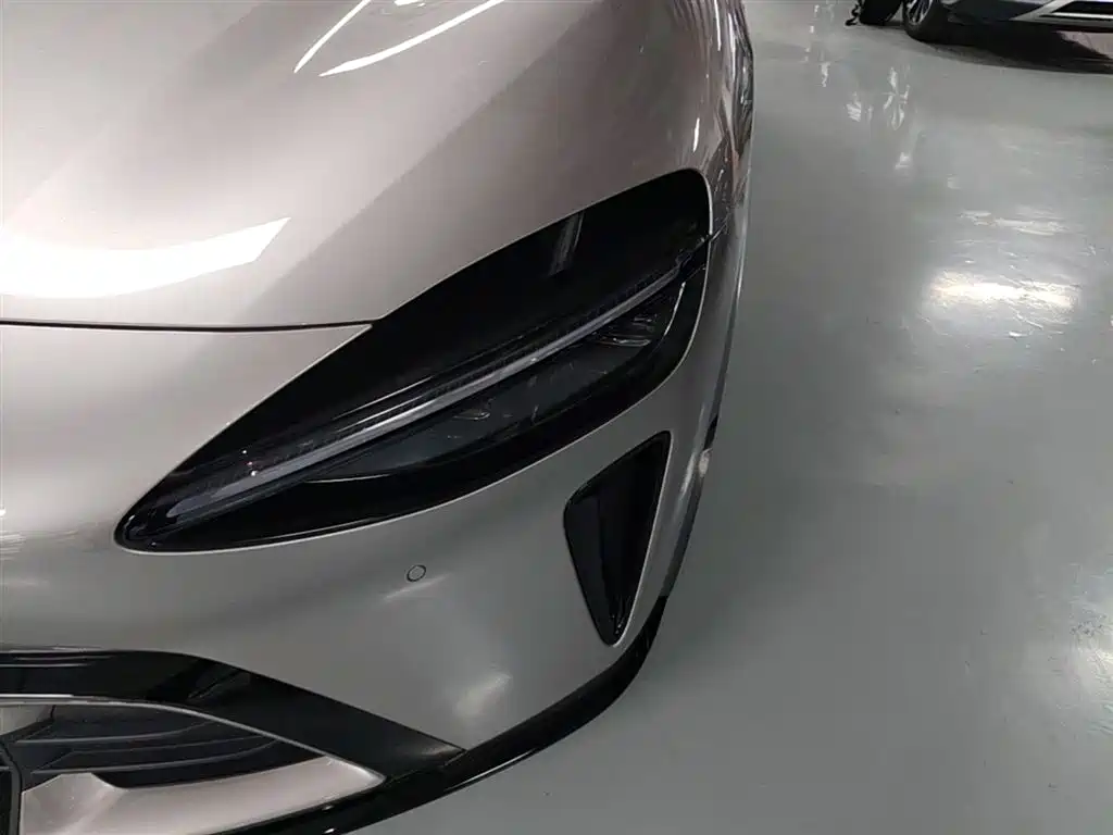Xiaomi Auto Xiaomi YU7 2025 Extended Range RWD Edition фото 24
