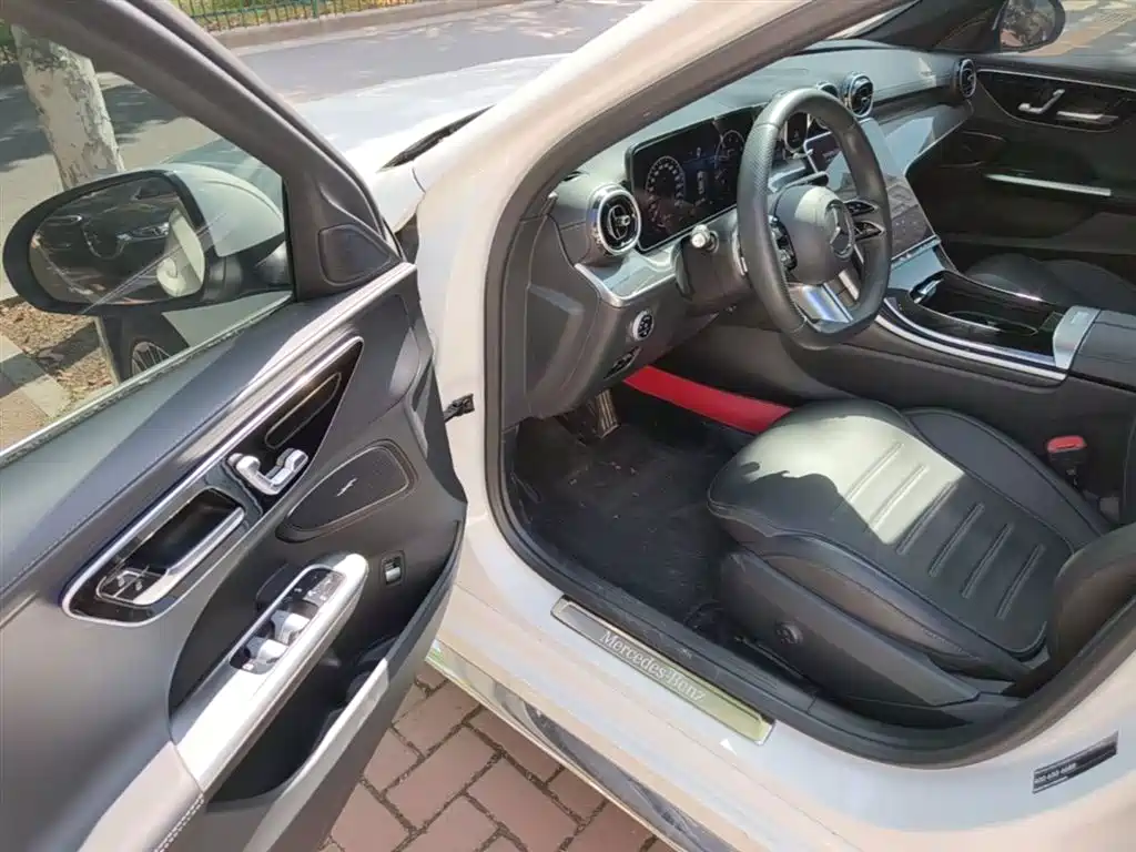 Mercedes-Benz C-Class 2023 Facelift II C 260 L Sport Edition фото 16