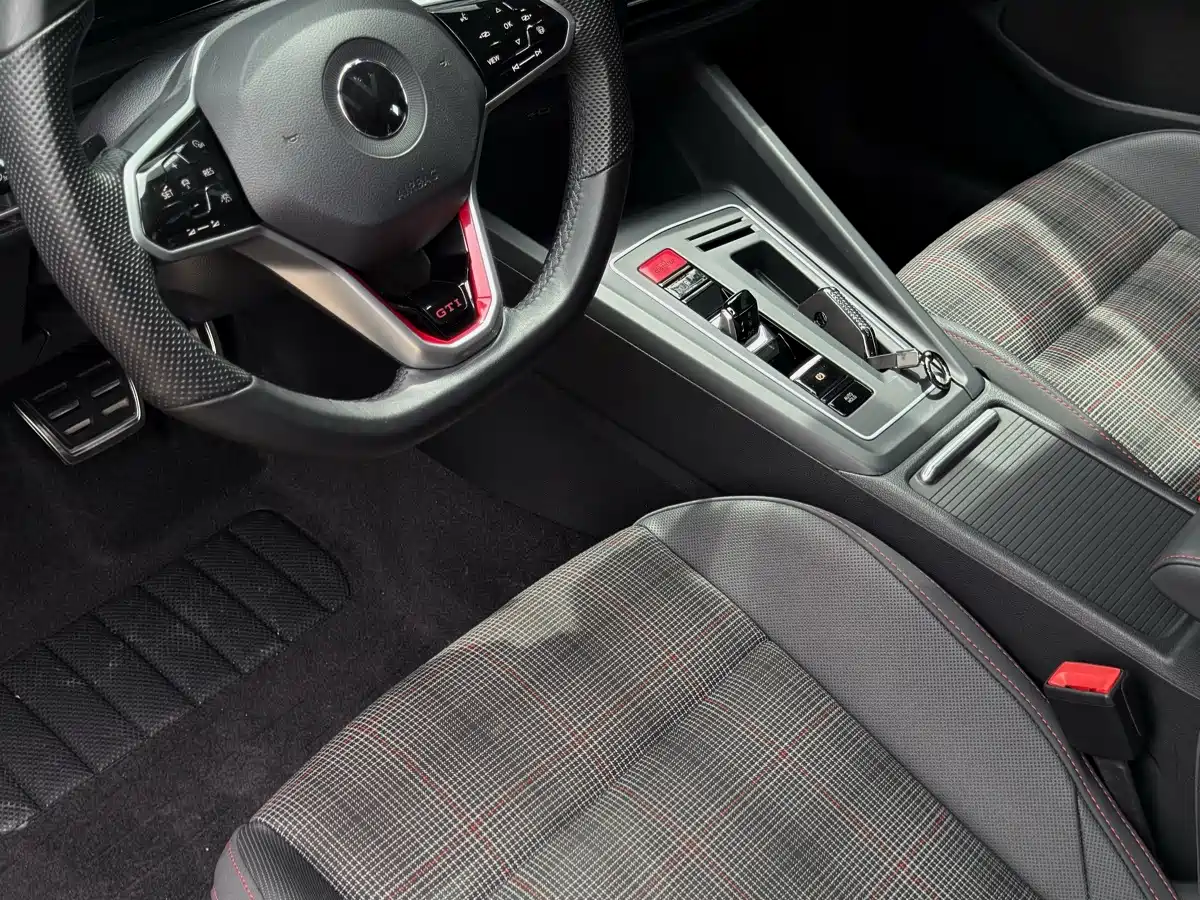 Volkswagen Golf GTI 2022 2021 380TSI DSG GTI