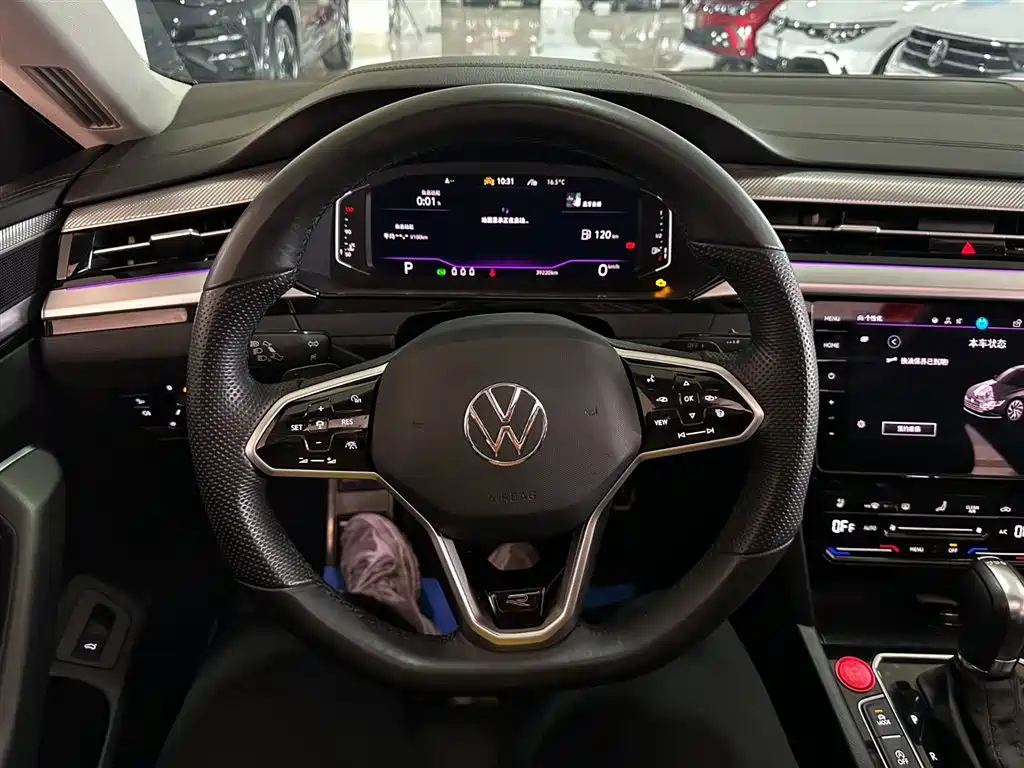 Volkswagen FAW-Volkswagen CC 2023 380TSI Eye-catching Edition фото 8