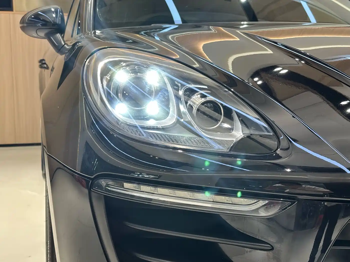 Porsche Macan 2017 Macan 2.0T фото 3