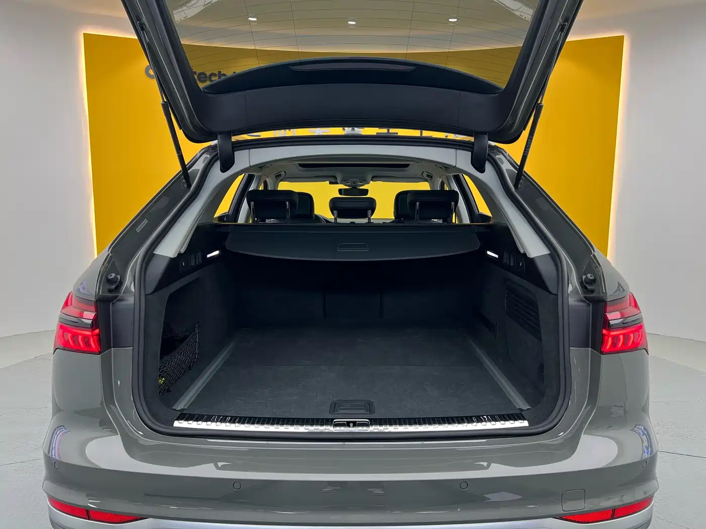 Audi A6 (Import) 2024 allroad quattro 55 TFSI Premium Off-road фото 29