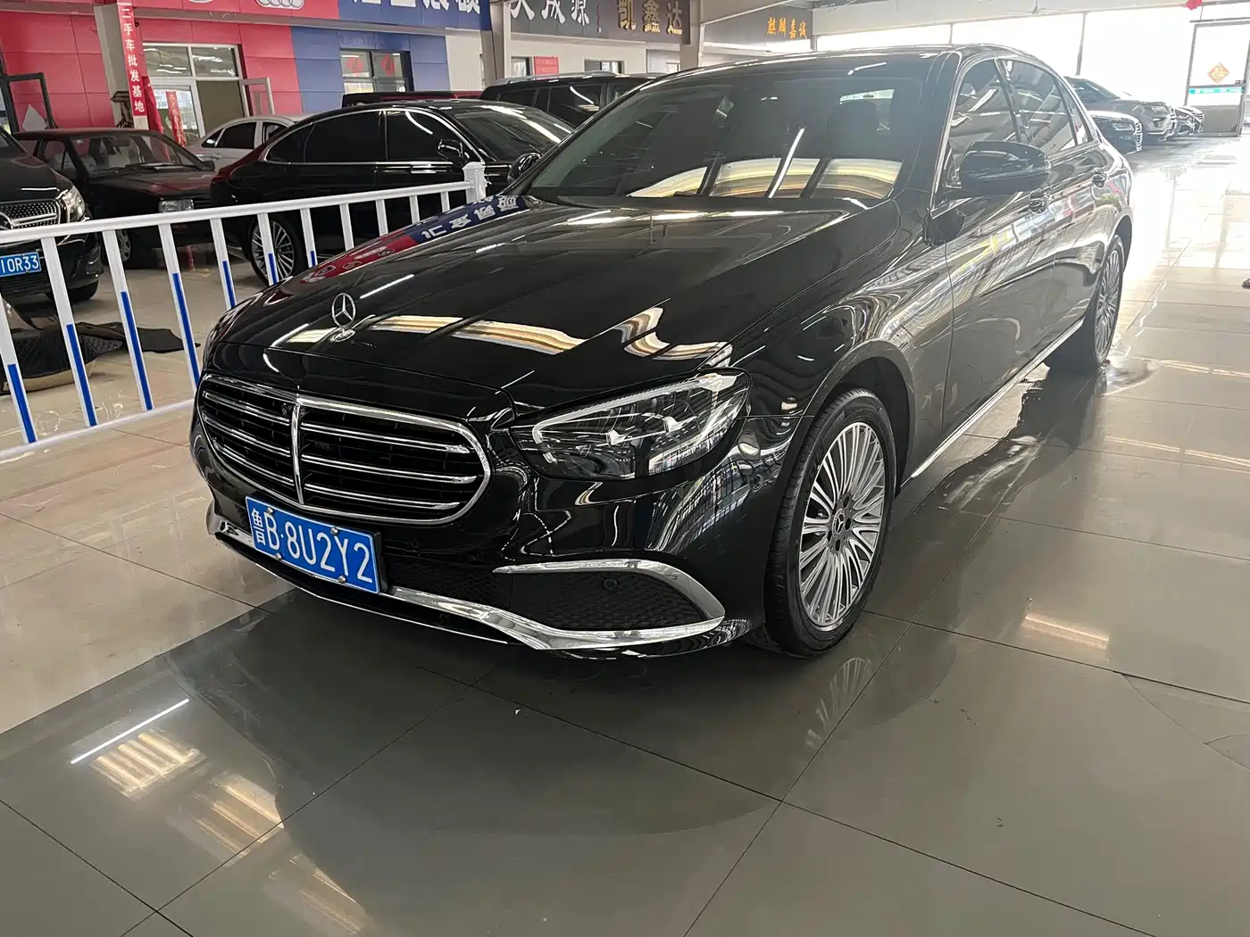 Mercedes-Benz E-Class 2023 E 300 L Fashion фото 2