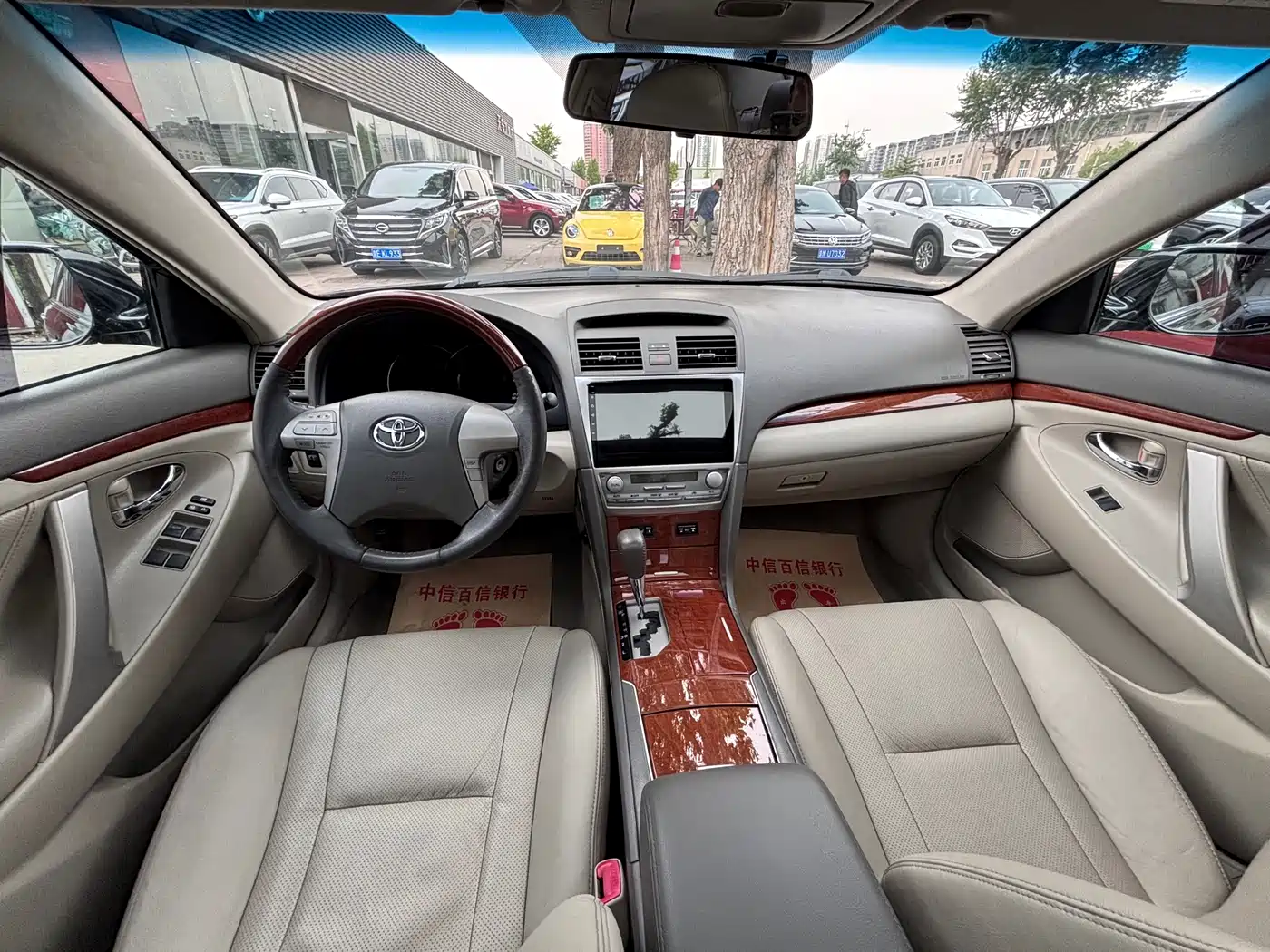 Toyota Camry 2013 200G Classic Luxury Edition фото 6