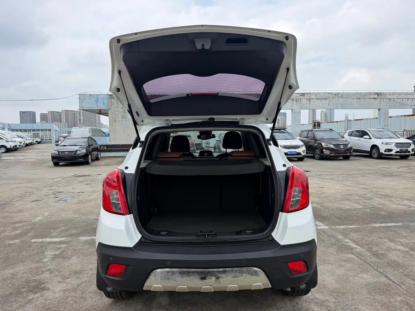 Фото 15 - Buick Encore