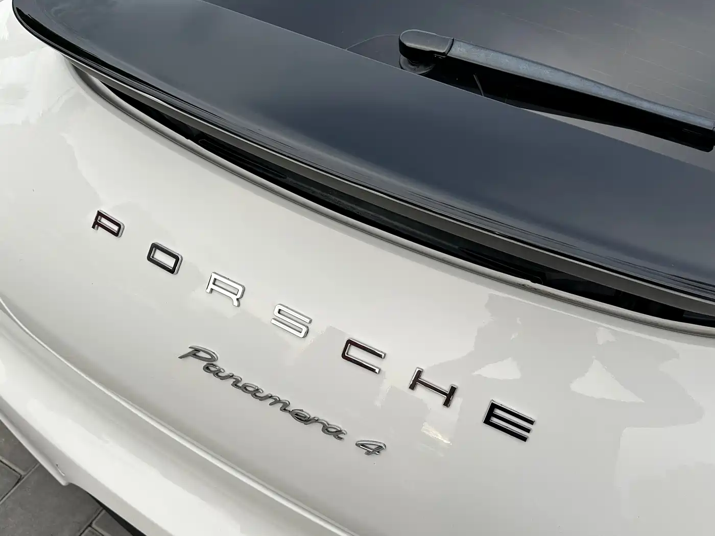 Porsche Panamera 2010 Panamera 4 3.6L фото 12