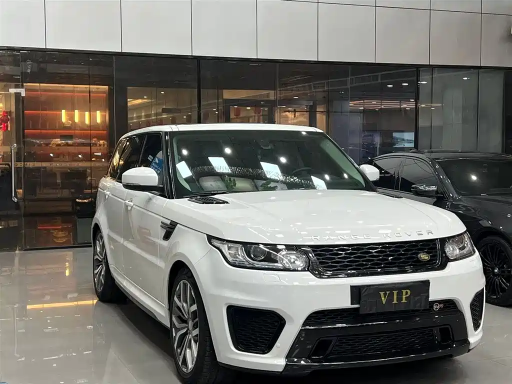 Land Rover Range Rover Sport 2016 Model 3.0 SC V6 SE фото 2