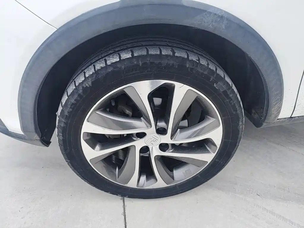 BYD Yuan 2018 2017 1.5L Auto Cool Connect