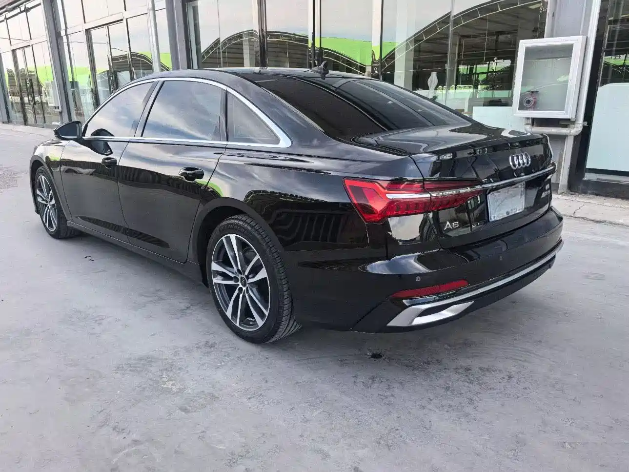 Audi A6L 2023 Facelift 40 TFSI Luxury Dynamic фото 4