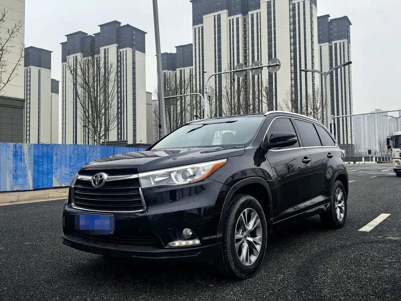TOYOTA HIGHLANDER