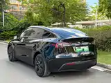 Фото 4 - Tesla Model Y