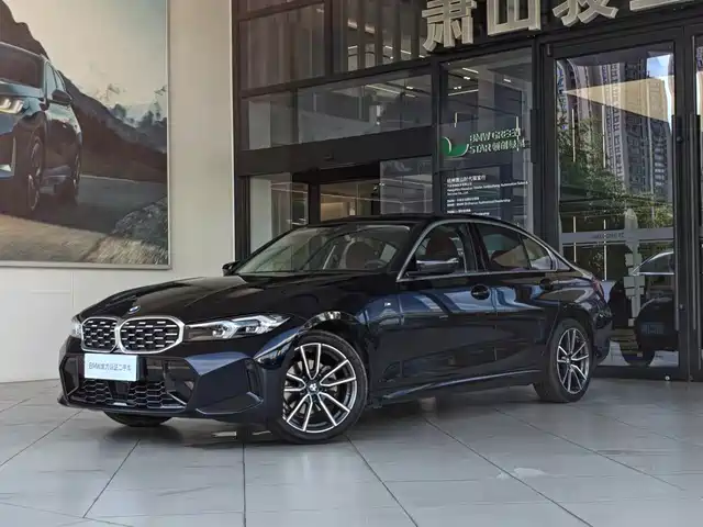 BMW 3 Series 2025
