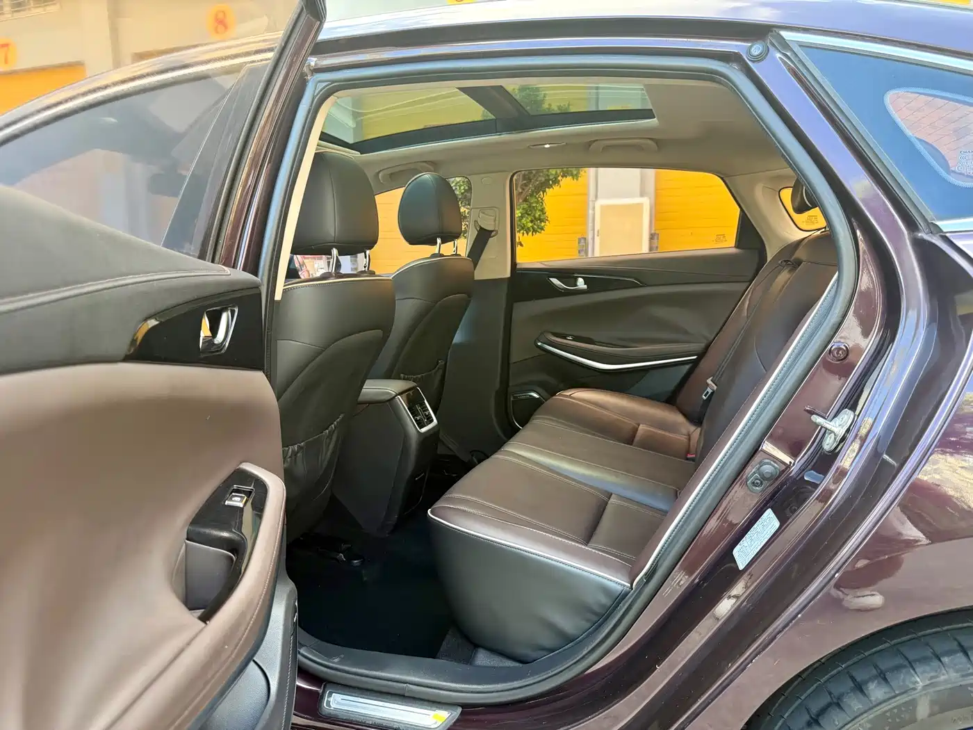 Changan Raeton CC 2018 2018 1.5T Automatic Luxury Class China V
