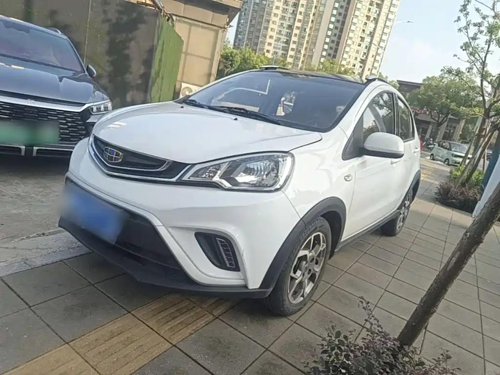 Geely Yuanjing X1 2017 2017 1.3L Auto Fun Edition
