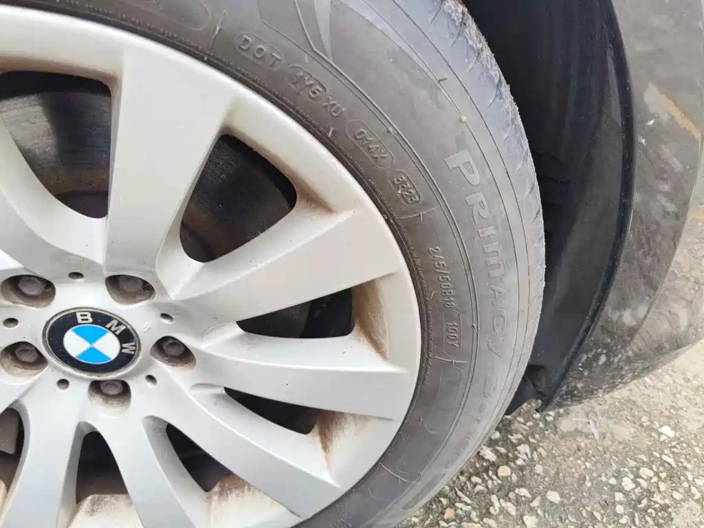BMW 5 Series GT 2012 2011 535i Elegance