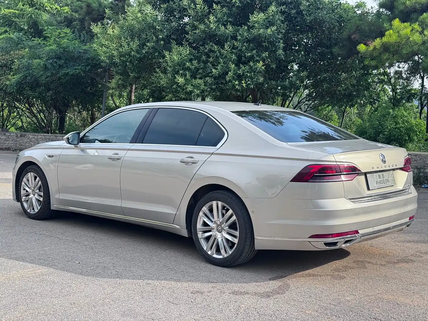 Volkswagen Phideon 2018 Facelift 480 V6 AWD Flagship фото 4