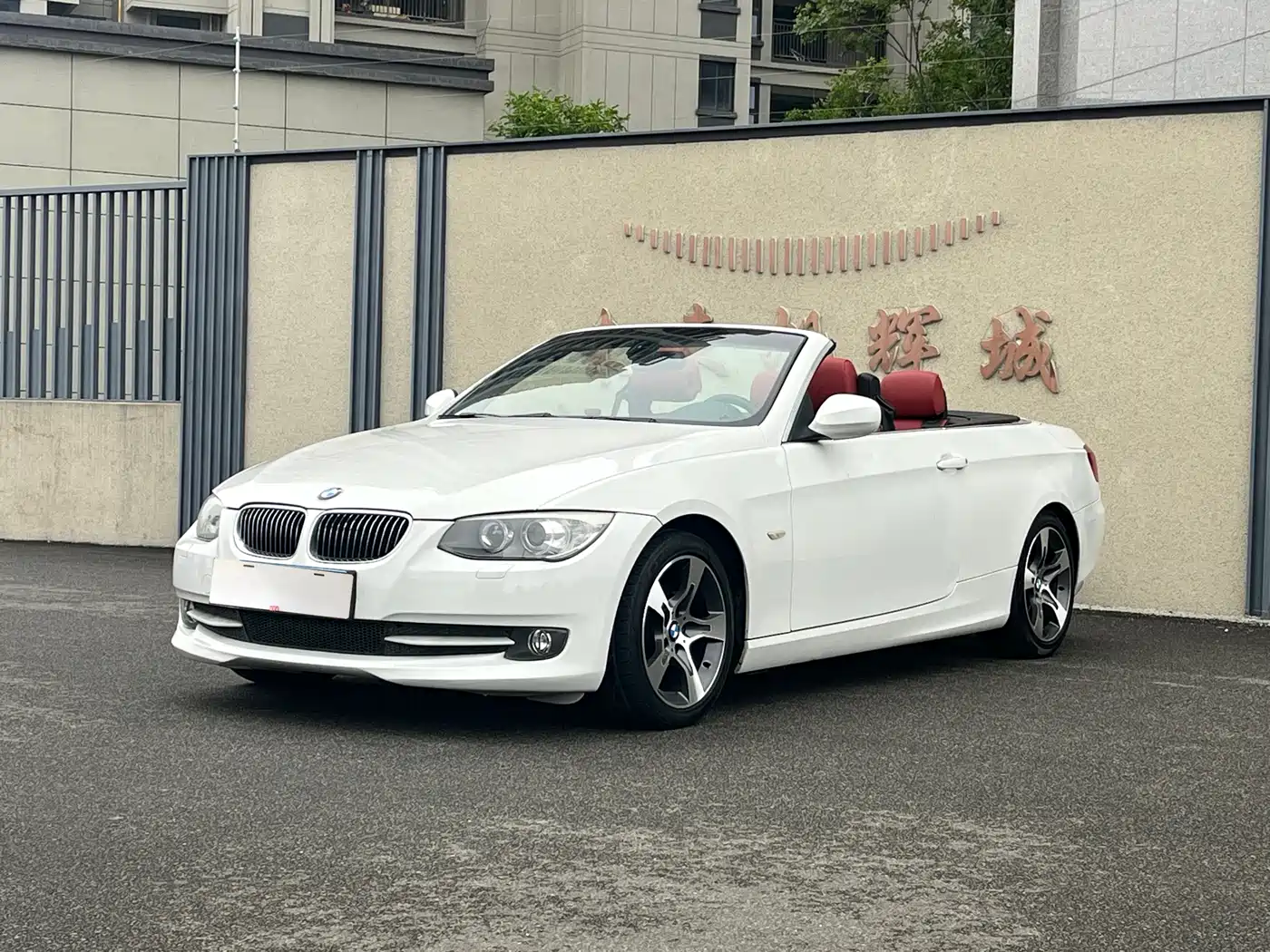 BMW 3 Series (Import) 2011 325i Convertible Coupe