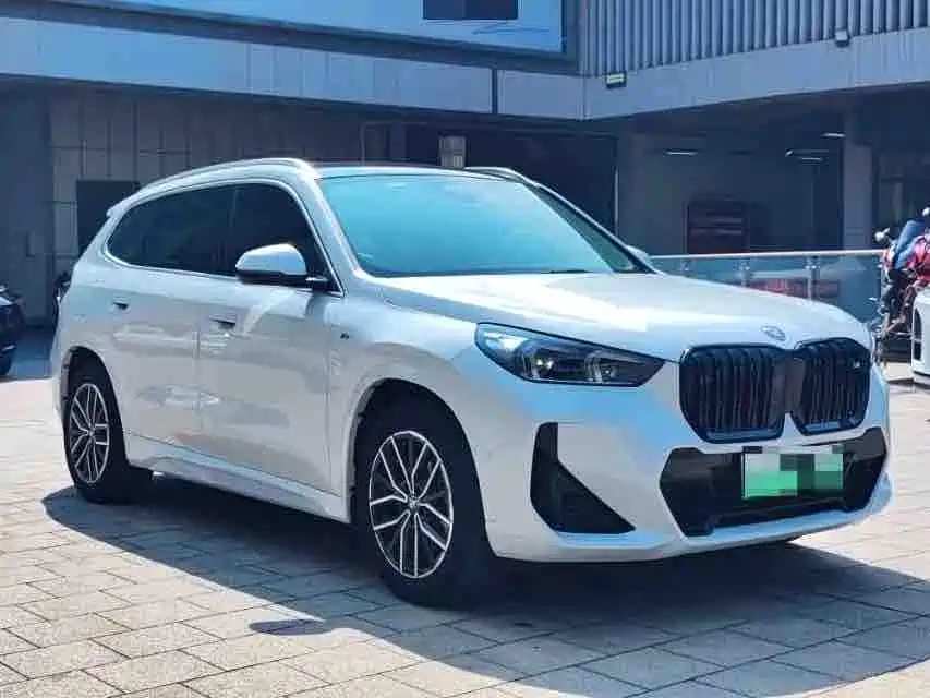 BMW iX1 2024 2023 eDrive25L X Design Package