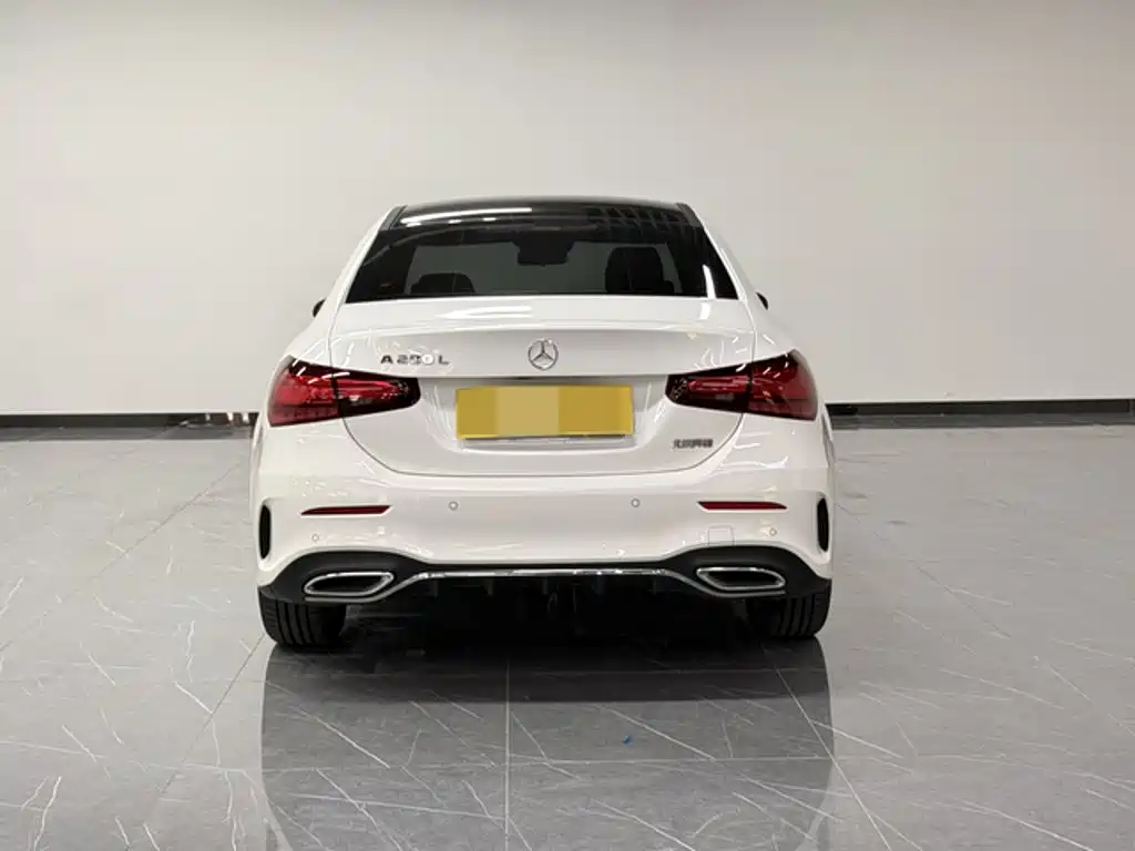 Mercedes-Benz A-Class 2025 2024 Facelift A 200 L Fashion