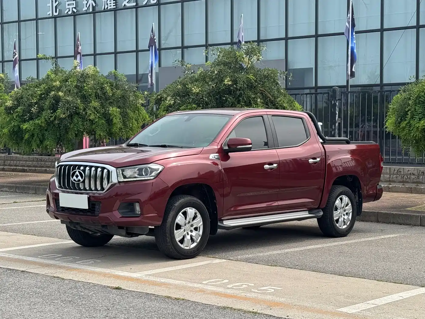 SAIC Maxus Maxus T60 2019 2019 2.0T Gasoline Automatic 2WD High-Chassis Luxury Standard-Cabin China VI