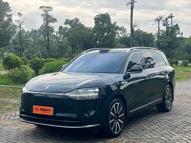 AITO Wenjie AITO M9 2024