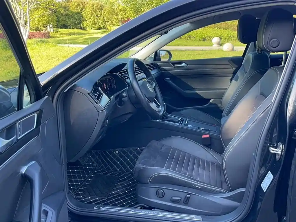 Volkswagen Magotan 2020 380TSI DSG Luxury фото 12