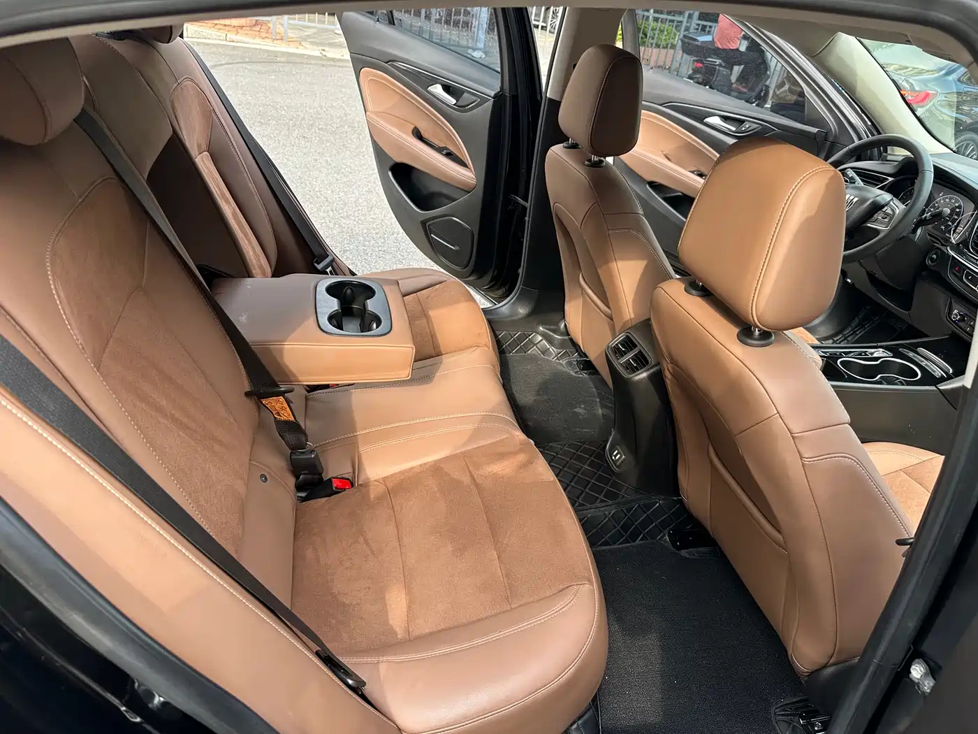 BUICK REGAL