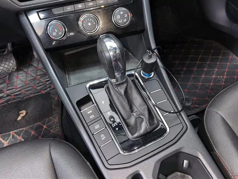 Volkswagen Bora 2021 1.5L Automatic Comfort Smart Edition фото 16