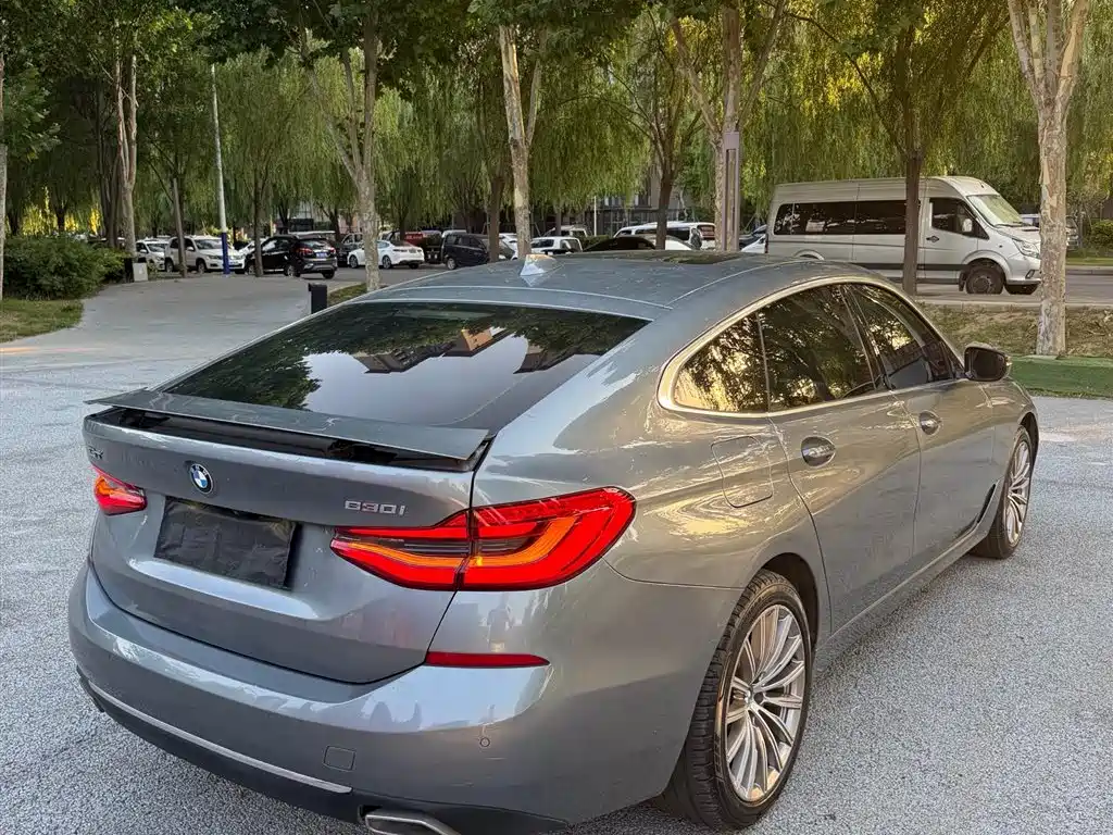 BMW 6 Series GT 2018 630i Luxury Design Package фото 8
