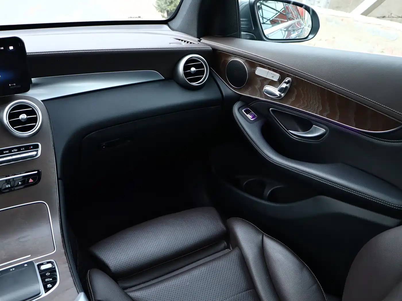 Mercedes-Benz GLC 2020 GLC 300 L 4MATIC Dynamic фото 18