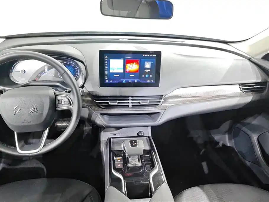 Hongqi E-QM5 2023 Facelift Basic Travel Edition фото 13