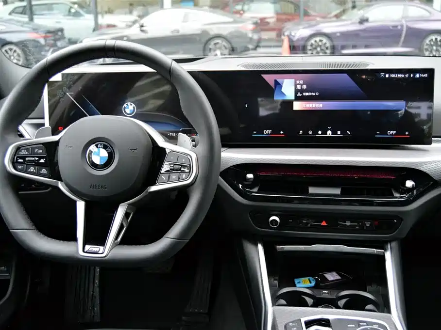 BMW 3 Series 2025 330Li Premium M Sport Night Edition фото 10