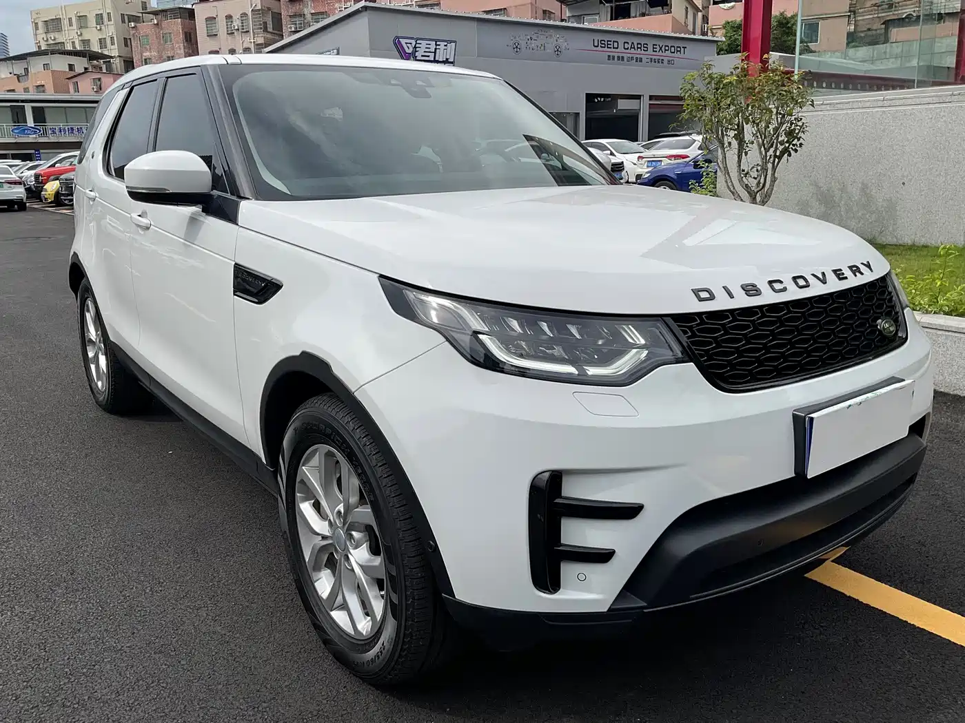 Фото 3 - Land Rover Discovery