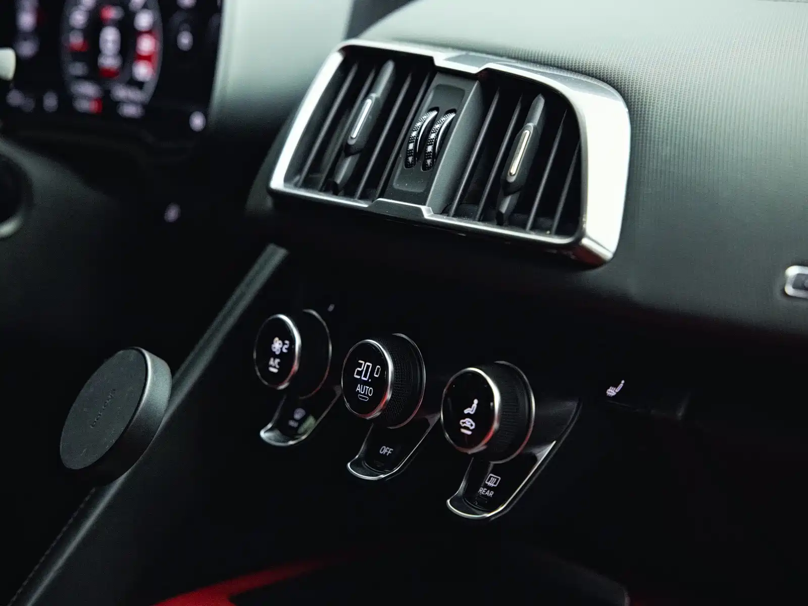 Фото 21 - Audi R8